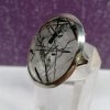 Quartz blanc inclusions tourmaline noire bague cerclée argent 9.125